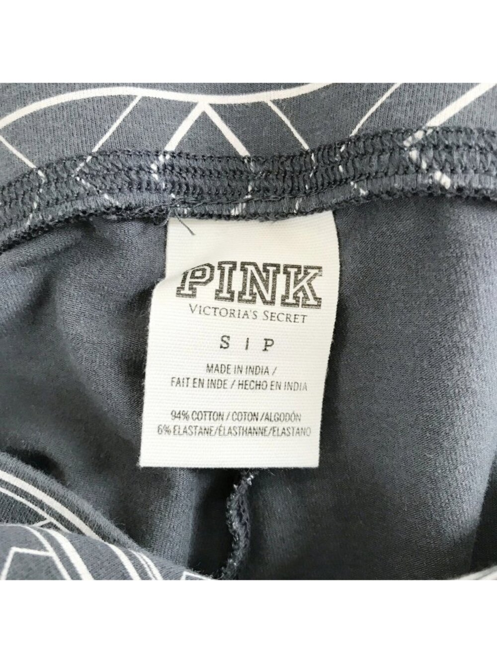 PINK Victoria's Secret VS Small Gray White Cotton Geometric Dog Stretch Leggings - Picture 10 of 11